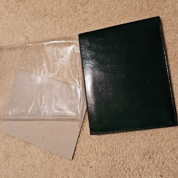 Vintage Green Rolex Leather Wallet - Picture 5 of 6